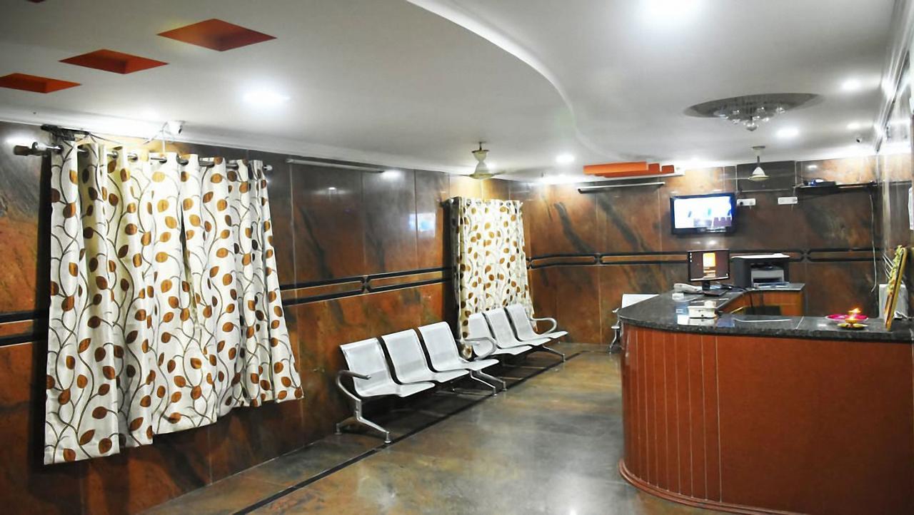 Hotel Govind Heights Tirupati Exterior photo
