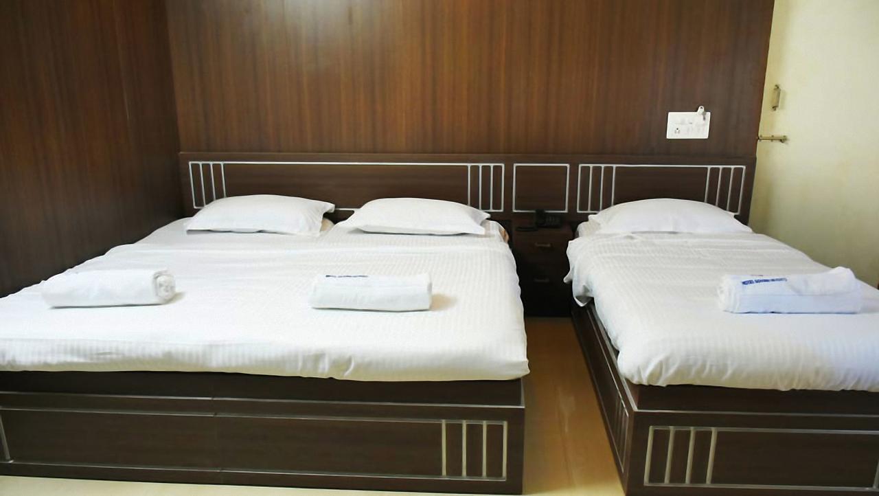Hotel Govind Heights Tirupati Exterior photo