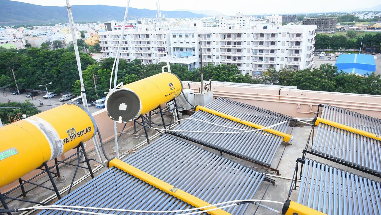 Hotel Govind Heights Tirupati Exterior photo